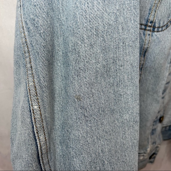 Vintage Lee Riders Denim Jacket Distressed Size Medium - Picture 12 of 15
